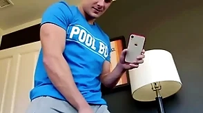 Muscular top fingers and breeds stepbro before weighty bj