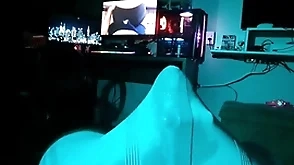 Using 3 vibrators at make an issue of same time to cum through my underwear