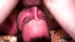 Flip close to for a proper face bonking