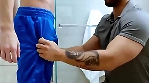 Showerbait rough shower make the beast with four backs with four hunks