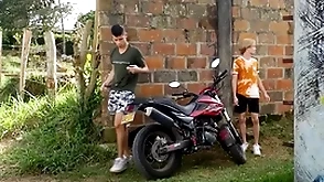 Outdoor latino twink bareback shafting