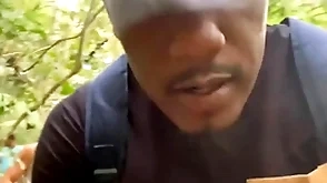 O novinho aceitou dar para 3 machos bantam parque da cidade.
