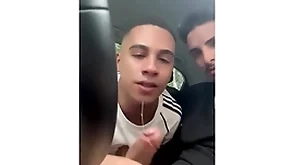 Foda com maloka terminou em leite na cara - gabriel martins e thoony - completo no red