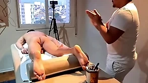 Massagista gostoso me deixou bantam tesão