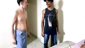 Flagrou o namorado fudendo com big marcos (completo no red)