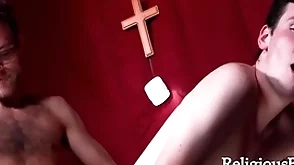Alterboy confesses his fantasies about mating with the bishop