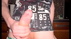 Twink pulls wanting his panties and jerks wanting his huge 23 cm cock